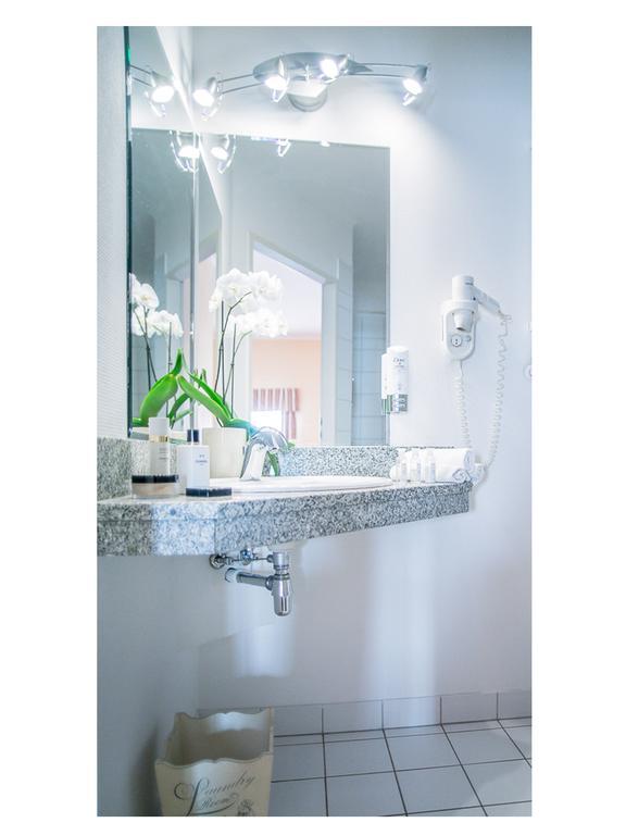 Hotel Fenix Jelenia Góra Habitación foto