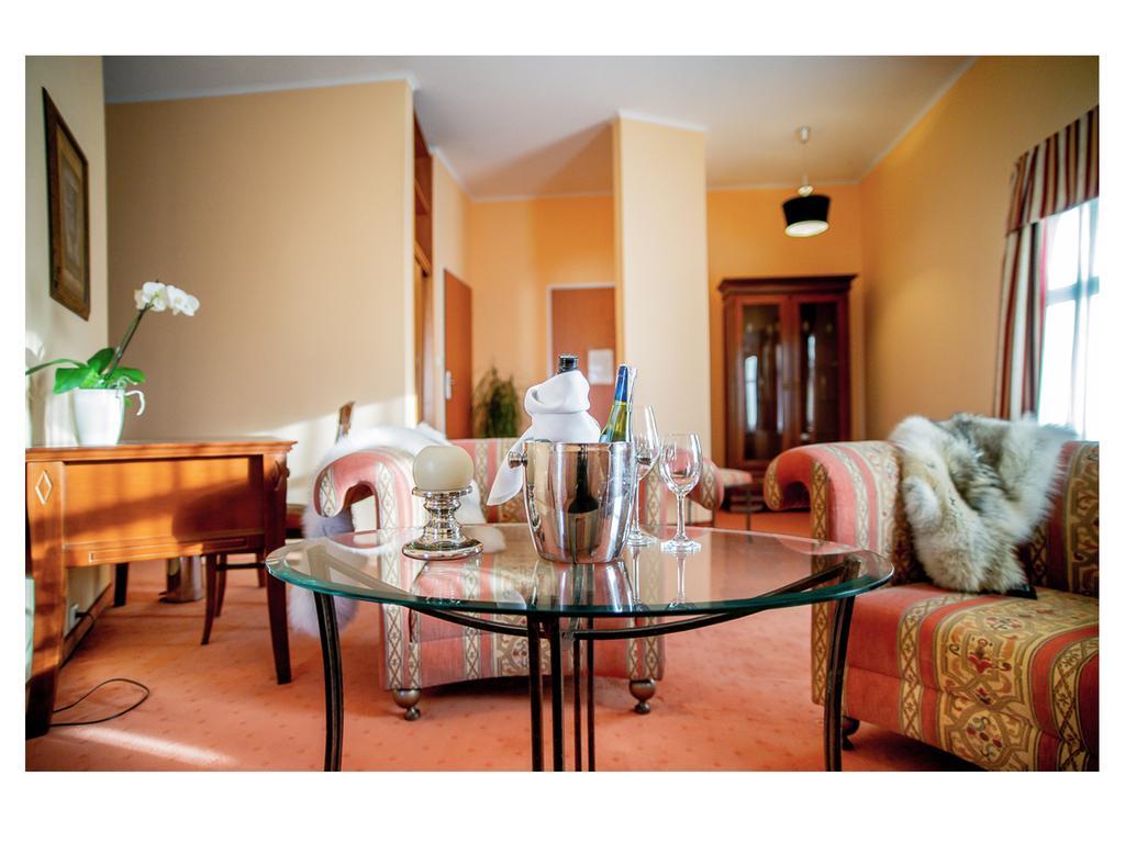 Hotel Fenix Jelenia Góra Habitación foto
