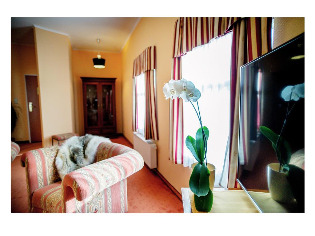 Hotel Fenix Jelenia Góra Habitación foto
